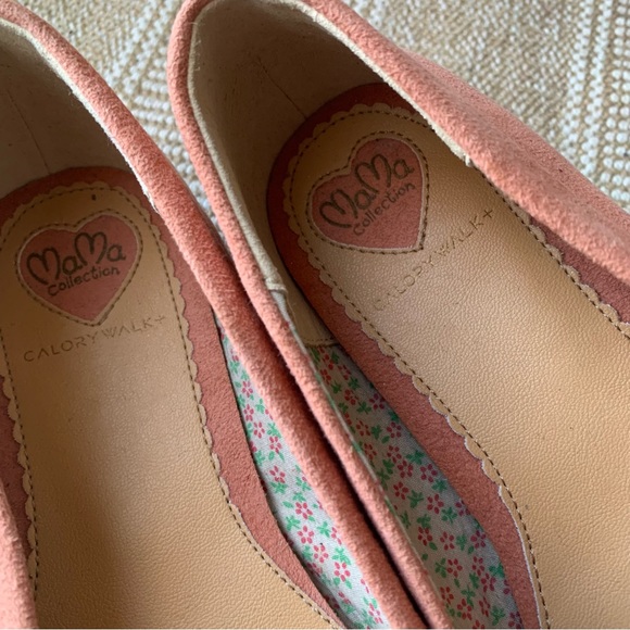 Beaded Slip-On Moccasins - Picture 4 of 5